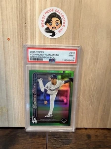 2025 Topps #231 Yoshinobu Yamamoto Green Rainbow Foil PSA 9 - Bild 1 von 2