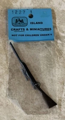 Rifle de caza de metal en miniatura para casa de muñecas con mira Dark Stock Island Crafts 1227 Foto 1 de 4