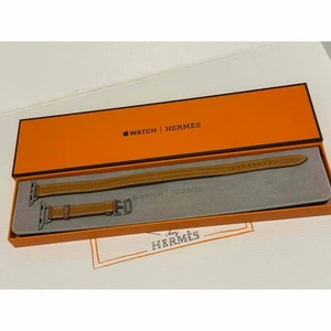 Apple Watch Hermès Double Tour Or 41-38mm Neuve avec boite - Photo 1 sur 7