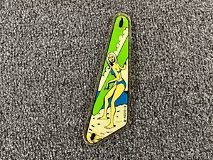 Gottlieb Surf Champ/Surfer Pinball Playfield Plástico Slingshot A-16106-R ORIG - Imagen 1 de 3