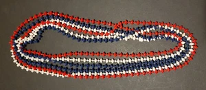 3 Vintage Kunststoff Perlen Halsketten rot weiß blau 24" - Bild 1 von 5