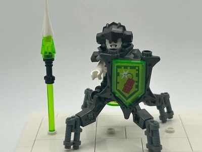 LEGO Cezar minifigure with shield and spear Nexo Knights 72001 nex142 - Image 1 of 4
