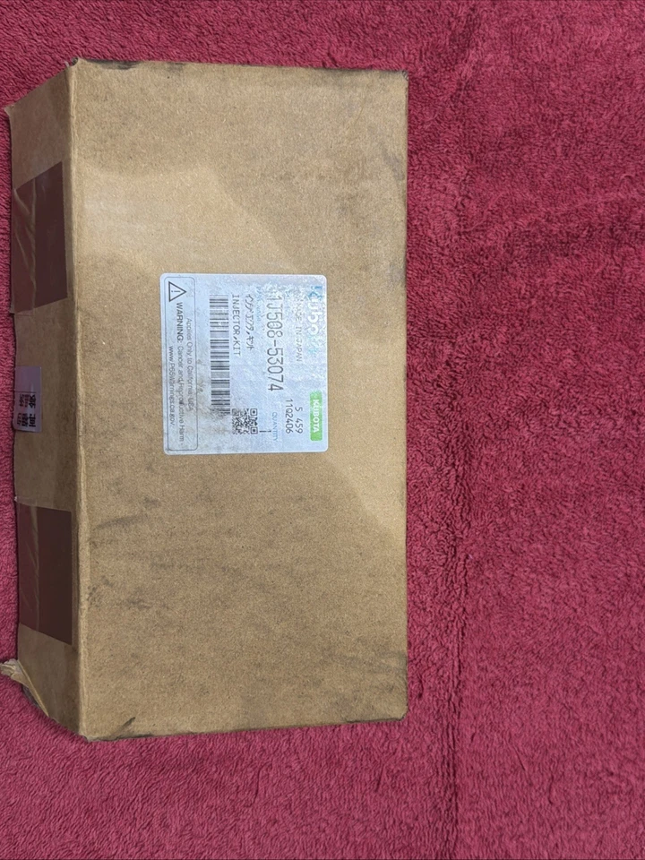 Kit de inyector Kubota genuino OEM pieza # 1J508-53074 NUEVO en caja - Hecho en Japón Foto 1 de 3