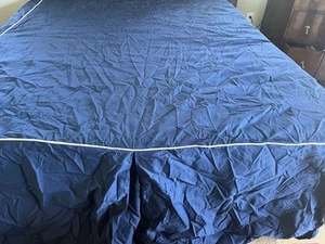 Pottery Barn Navy blue white piping cotton King coverlet fitted New - Picture 1 of 5