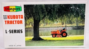 Kubota L-Series Tractor By Diapet 1/25th Scale - Picture 1 of 11