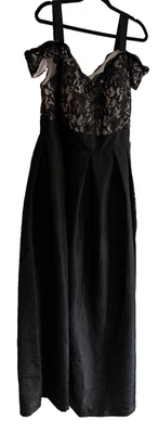 NWT R&M Richards Black Size 20 Long Lace Top Dress Formal lightweight Luxury - Image 1 of 4