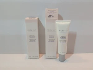 Base Mary Kay Cobertura Media Bronce 1oz Lote De 2 Gris 808 708 600 607 - Imagen 1 de 2