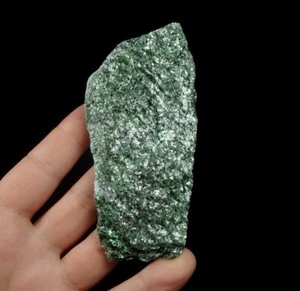 MUSCOVITE var. FUCHSITE --- NORWAY Finnmark - Kautokeino - Gaskkabeaivári /pk566 - Picture 1 of 11