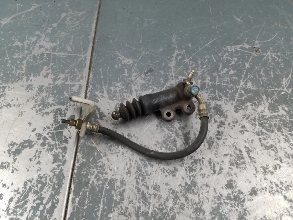 Honda S2000 AP1 2003 embrague cilindro esclavo/soporte de manguera #7539 X4 Foto 1 de 4