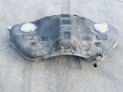 Conjunto de tanque de combustible Infiniti M35/M45 06-07 OEM 17202EH100 Foto 1 de 4