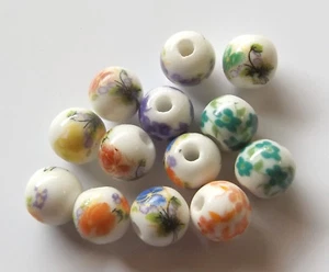 30pcs 8mm Round Porcelain/Ceramic Beads - Random Mix - Picture 1 of 2