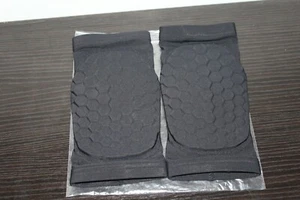 McDavid Hexpad Knee or Elbow, Black xsmall - Picture 1 of 4