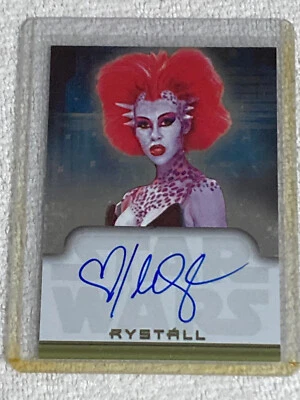 2001 Topps Star Wars Evolution Mercedes Ngoh as Rystall Autograph - GOLD Ex+/NM - Image 1 of 2