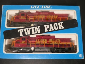 Vintage HO scale Life-Like #314 Twin Pack Lehigh Valley Locomotive - Picture 1 of 7