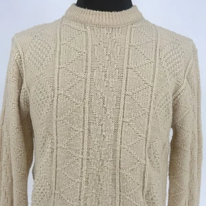 Suéter tejido con cable Lahmar para hombre cuello redondo beige tostado patrón clásico medio - Imagen 1 de 5