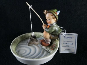 M.I. Hummel 373 Just Fishing 1965 Der Fischer Original Pole String & Boot EUC - Picture 1 of 7