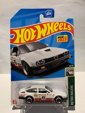 HOT WHEELS 2023 ALFA ROMEO GTV6 3.0 RETRO RACERS (White)