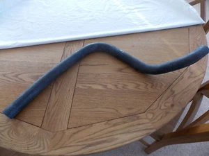 Radiator hose BOTTOM SAAB 900 CLASSIC turbo and non turbo 8 valve SAAB OE - Picture 1 of 1