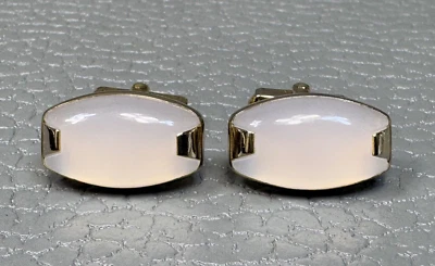 Gemelos vintage enchapados en oro amarillo Lucite blanco de Anson Foto 1 de 3