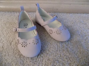 Baby Gap Dress Shoes Size 6 - Picture 1 of 2