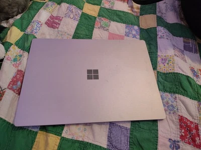 Microsoft Surface Laptop 4 Foto 1 de 2