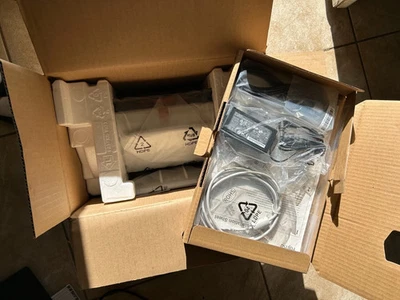 Fujitsu fi-7030 Value-Priced Front Office Color Duplex Document Scanner - Image 1 of 4