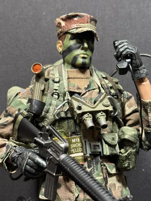 1/6 Ejército de EE. UU. GUARDABOSQUES AEROTRANSPORTADO OPERACIÓN CENTROAMÉRICA Foto 1 de 4