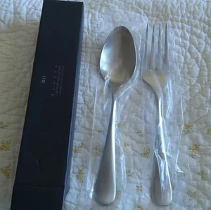 RH BLAKES 2pc server set - Afbeelding 1 van 1