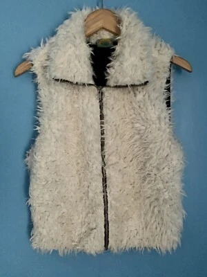 C&C California Cream Shaggy Faux Fur Vest Teddy Size S - Image 1 of 4