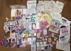 Lote de Papel Efímero Barbie Vintage Años 80 90 Instrucciones Muñeca Accesorios Difícil de Encontrar - Imagen 1 de 18