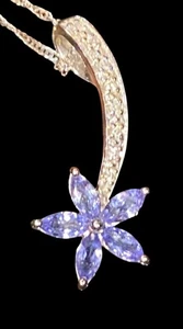 14K Gold Necklace W/Tanzanite Flower & Diamond Accents Pendant 17.5" 2.71 grams - Picture 1 of 12