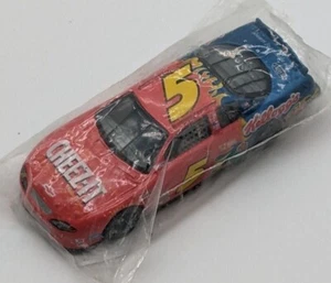Vtg '02 #5 Terry Labonte NASCAR Cheez-It Kellogg's Diecast racing champs SEALED - Picture 1 of 2