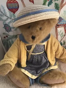 Boyd’s Bear Daisy’s - Picture 1 of 8