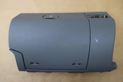 04-07 CHRYSLER CROSSFIRE GUANTERA ALMACENAMIENTO GRIS Foto 1 de 4