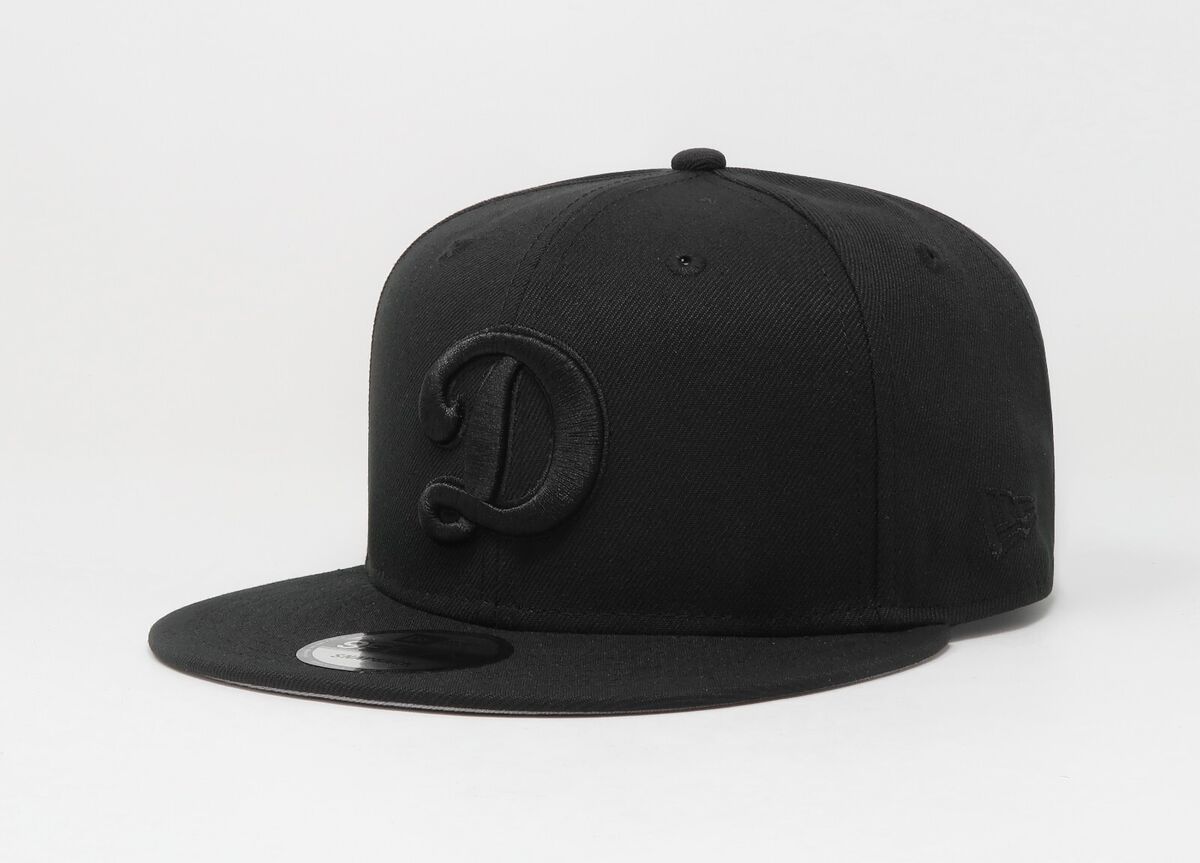 Preços baixos em New Era Preto Los Angeles Dodgers Roupas e Preços baixos em New Era Preto Los Angeles Dodgers Roupas e