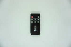 Telecomando per altoparlanti da scaffale Bluetooth alimentati Insignia NS-SB216 - Foto 1 di 5