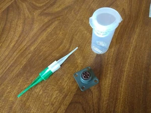 MS27499E8B35S Circular Connector, Box Mount Receptacle, 6 Contacts, Crimp Socket - Picture 1 of 6