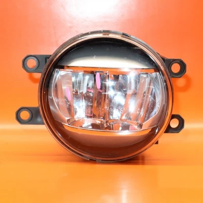 LEXUS IS250 LUZ ANTINIEBLA CONDUCTOR IZQUIERDO 2014 2015 2016 2017 LED OEM Foto 1 de 4