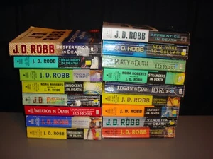 JD Robb In Death Series 17 paperback Book Lot Mystery Crime Romance Thriller - Bild 1 von 5