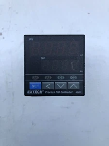 EXTECH 48VFL 1/16 DIN Temperature PID Controller with One Relay Output - Picture 1 of 3