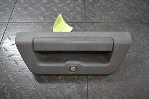 2015 - 2017 Ford F150 Tailgate Mounted Rear View Camera & Handle - Foto 1 di 2