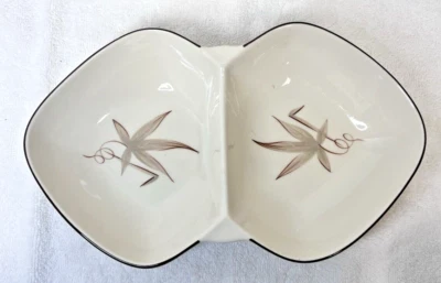 WINFIELD Pottery Passion Flower MCM 13" Divided Serving Vegetable Bowl Nice Shap - Image 1 of 4