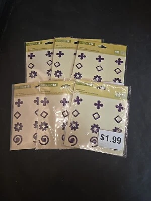 Paquete de 6 gemas adhesivas Studio 112 surtidas púrpura metálico álbum de recortes nuevo Foto 1 de 2