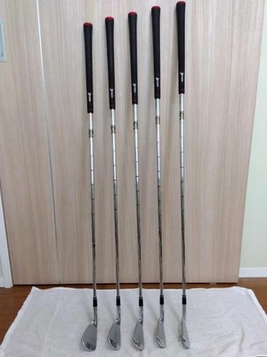 Srixon Z725 Iron 5 Golf Clubs Left Handed Optional - Image 1 of 4