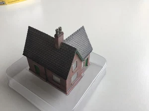 graham farish 42-190 Crossing Keepers Cottage - Bild 1 von 8