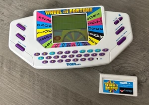 Gioco portatile vintage 1995 TIGER Electronic Wheel Of Fortune con cartuccia testato - Foto 1 di 6