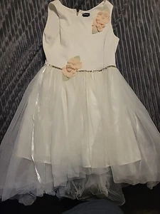 Kinderkleid - Bild 1 von 5