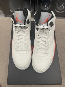 Size 10.5 - Jordan 5 Shattered Backboard - Picture 1 of 3