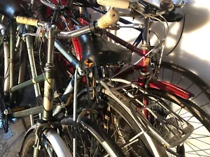 Job lot 5 vintage bicycles - Picture 1 of 2