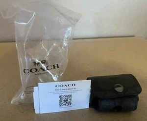 New COACH Large Wireless Earbud (AirPods Pro) Case Characoal/black C3749 - Zdjęcie 1 z 1